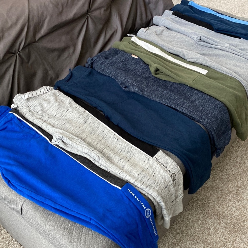 Set of 8 Sweatpants- Size 5/ 5T Boys 💙